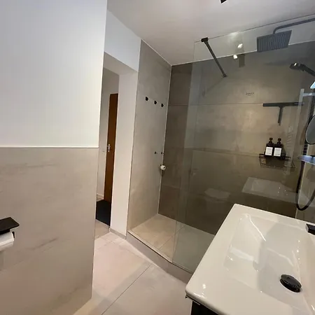 Kurpark Apartment, Schwimmbad, Sauna, Terrasse