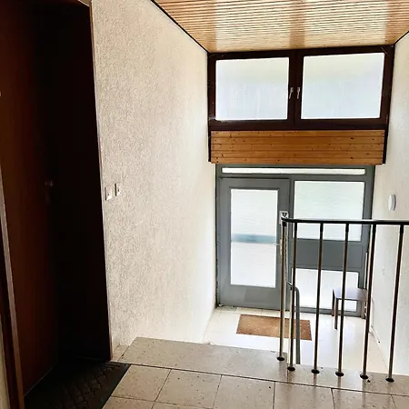 Lejlighed Kurpark Apartment, Schwimmbad, Sauna, Terrasse *