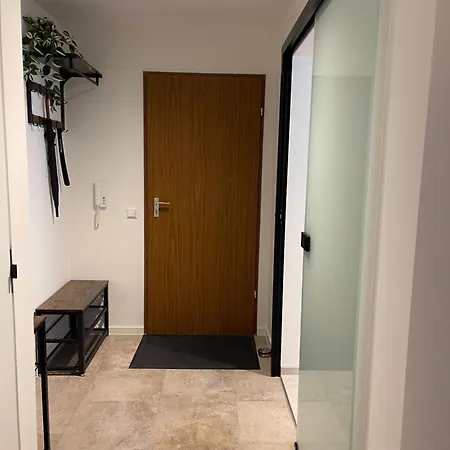 Kurpark Apartment, Schwimmbad, Sauna, Terrasse Bad Wildbad