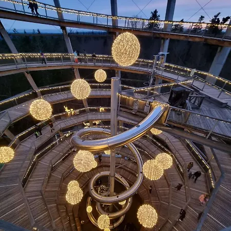 Kurpark Apartment, Schwimmbad, Sauna, Terrasse * Bad Wildbad